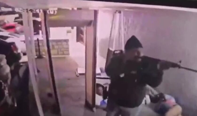 Tennessee Security Guard Stops Potential Mass Shooting Outside Nightclub