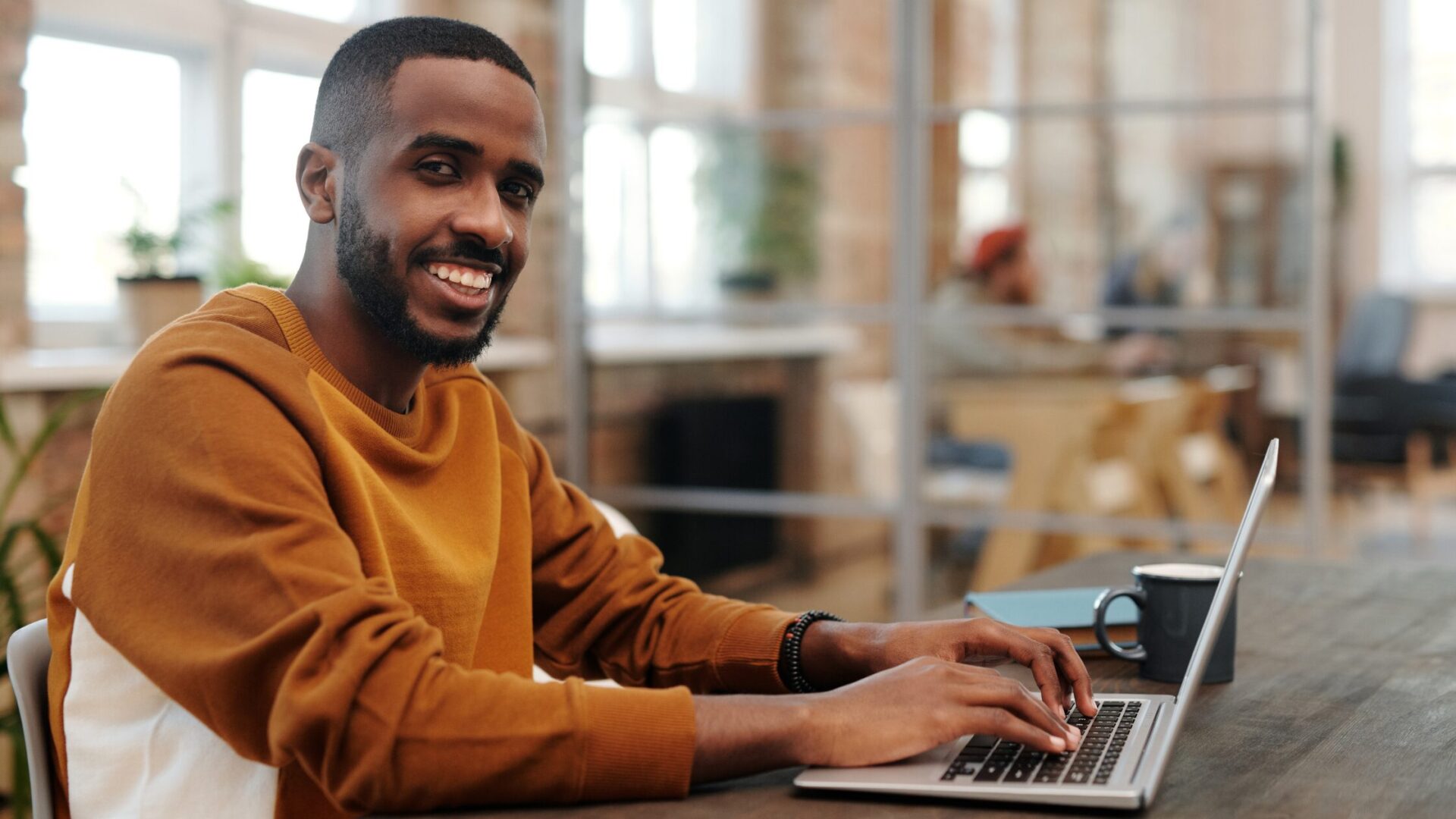 How Small Businesses Can Drive Traffic and Build Authority with Content Marketing